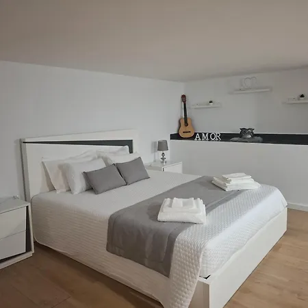 Holiday home Casa Do Diniz